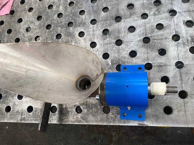 آلة تجهيز الحبوب Peletto WE-30 Extruder Arbeitsteil