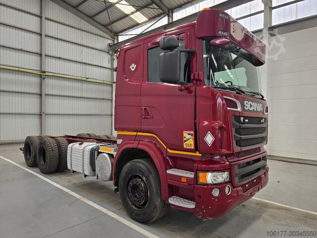 Khung xe có cabin lái Scania R620-V8 6x4 / RETARDER / AIRCO / EURO 5