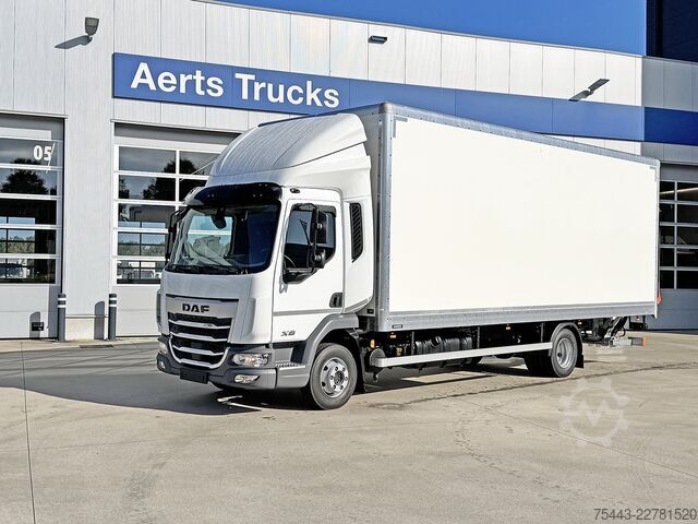 Walizka DAF XB 230 FA 4x2 ST957 12T Powerline - Plywood 730...