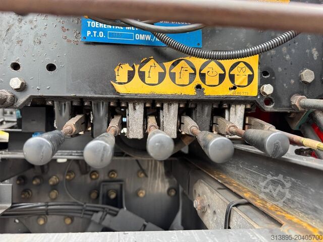 Camión grúa DAF CF85-360 6x2 HMF 1580 / 4S, EURO 5