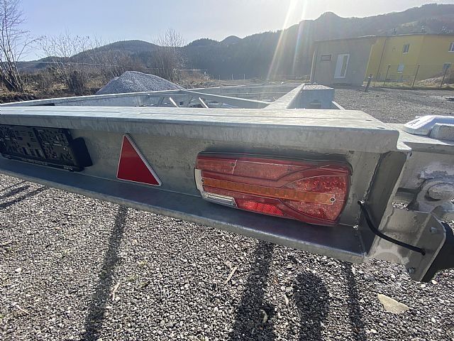 Інші Other Containertrailer für 20 Fuß Seefrachtcontainer