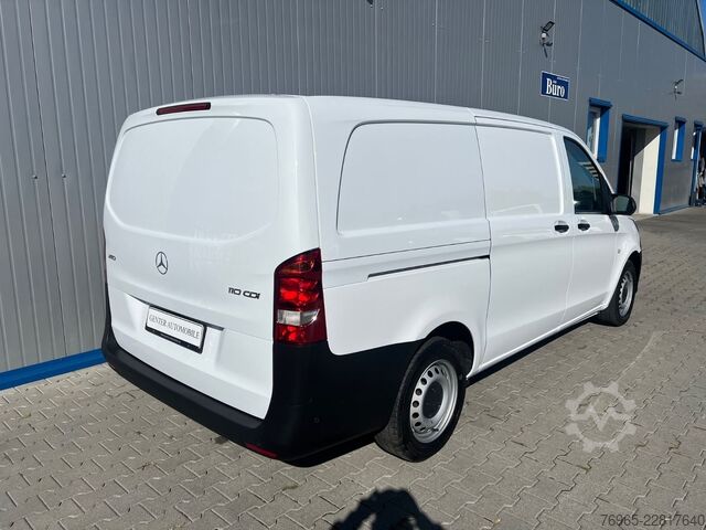 Pallbíll MERCEDES-BENZ Vito 110 LANG 6G KLIMA TEMPOMAT 3-SITZE SCHRÄNKE