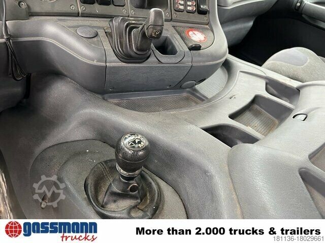 Châssis de camion Scania 124G 420 4x2, Retarder