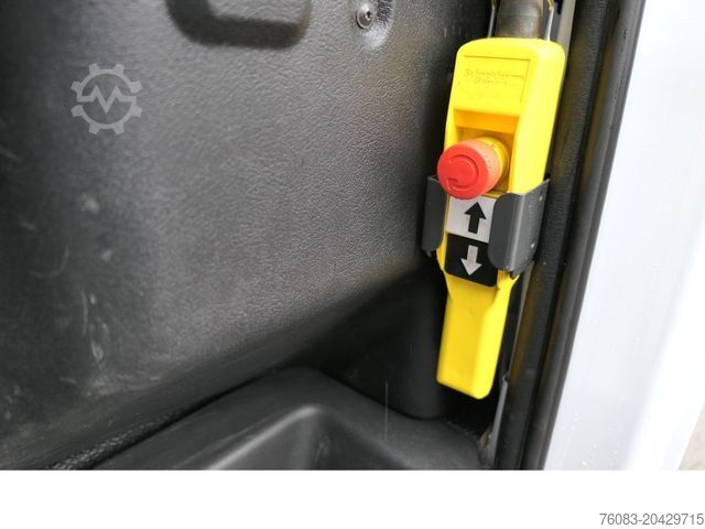 Kiepwagen bestelauto RENAULT Master Maxi Doka 3 Seiten Kipper L=3,2m Klima AH