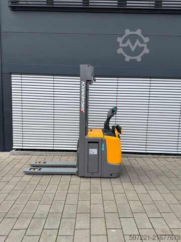 Стакери за палети Jungheinrich ERC 216z - 525DZ Triplex Initalhub
