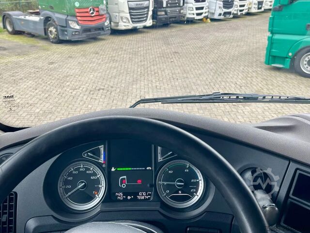 Standard-SZM DAF XF 530 PARKING CLIMA, FRIGO