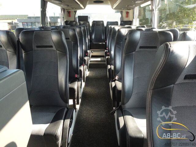 Bus pariwisata SCANIA Higer Touring HD 51 Sitze EURO 6