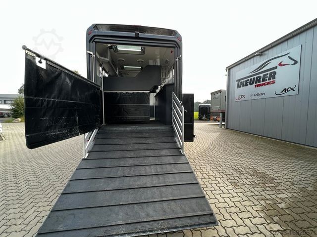 Boskapsbil MERCEDES-BENZ ANTOS  S  2640 AKX . POP-OUT 6 Pferde