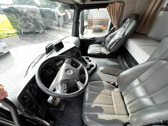 Boskapsbil MERCEDES-BENZ ANTOS  S  2640 AKX . POP-OUT 6 Pferde