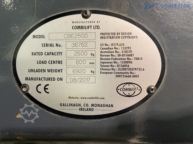 4-way forklift truck Combilift CBE2500 / TRIPLEX - 4900MM / FREE LIFT