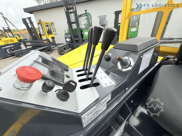 Four-way forklift Combilift CB4000 TRIPLEX 5200 FREE-LIFT POSITIONER