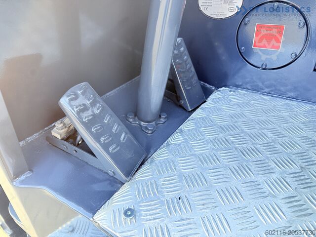 Four-way forklift Combilift C2500CB DIESEL TRIPLEX 5500 FREE LIFT