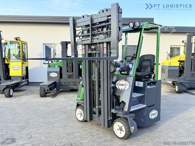 Four-way forklift Combilift C2500CB DIESEL TRIPLEX 5500 FREE LIFT