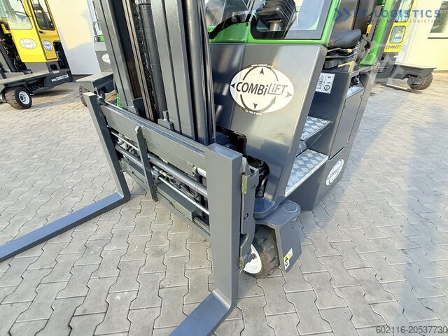 Four-way forklift Combilift C2500CB DIESEL TRIPLEX 5500 FREE LIFT