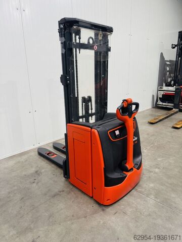 Высокоподъемный грузовик Linde L 14 Triplex
