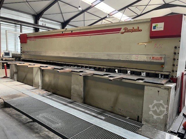 Hydraulische Tafelschere Baykal HNC 8100/6