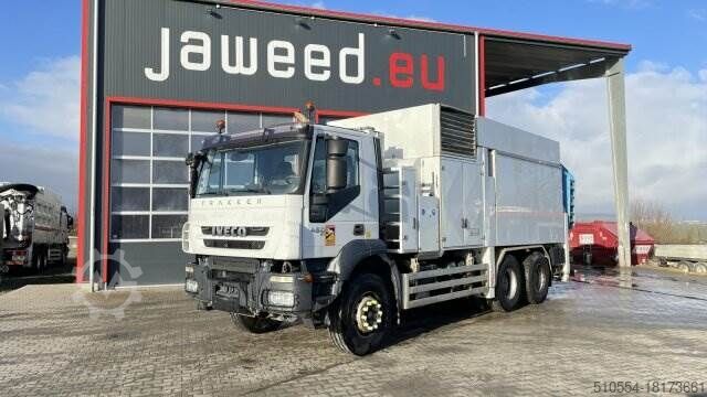 Koparka ssąca Iveco 450 6x4 MTS 3A 11T / napęd obrotowy / radio Iveco 450 6x4 MTS 3A 11T Saugbagger /Drehantrieb /FUNK