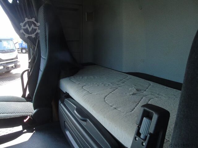 Standard-SZM Mercedes-Benz Actros 1846 + RETARDER + EURO 5 + MP3 + 2 PEDAL...