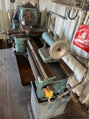 Tour L&Z Martin KM200