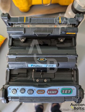 Fujikura 70S KH611KSWM5YSNMH4 welding machine Fujikura 70S KH611KSWM5YSNMH4