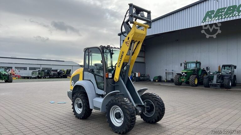 Carregadeira Kramer 5050