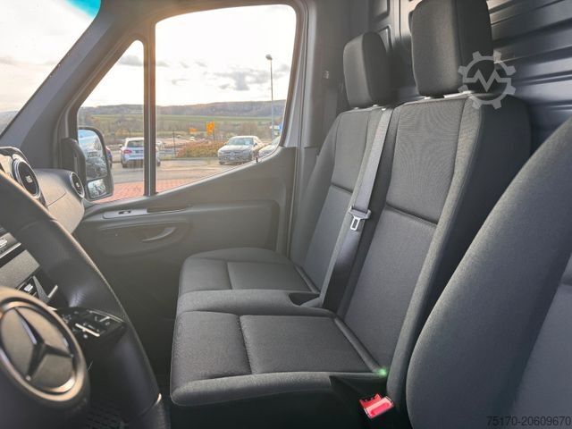 Furgoneta de caja alta MERCEDES-BENZ Sprinter 317 CDI 4325 9G Klima Kamera