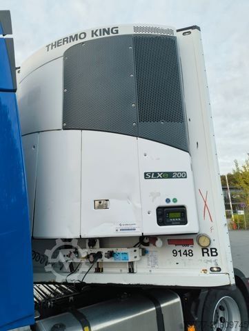 冷蔵セミトレーラー SCHMITZ CARGOBULL SKO24/L-13.4 FP 60- THERMO KING-Rohrbahnen