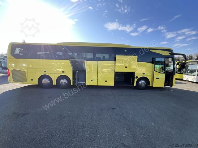 รถโค้ชโดยสาร Mercedes-Benz Tourismo 16 RHD