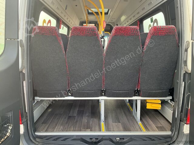 การขนส่งผู้โดยสาร Mercedes-Benz Sprinter City 45