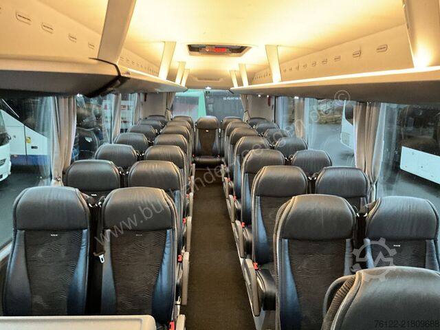 รถโค้ชโดยสาร MAN R 09 Lion´s Coach