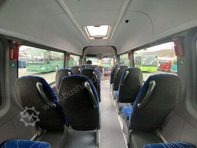 การขนส่งผู้โดยสาร Mercedes-Benz Transfer 45
