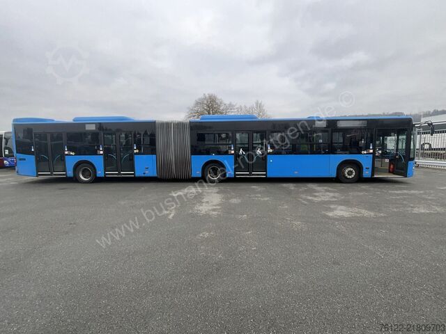 รถโดยสารประจำทางแบบพ่วง Mercedes-Benz Conecto G