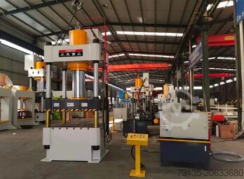 Extruder und Pressen  YQ32-315t