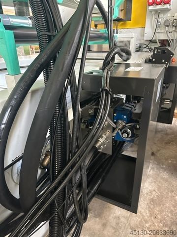 Sprautumótunarvél Arburg 1500T 3200-1300 e²