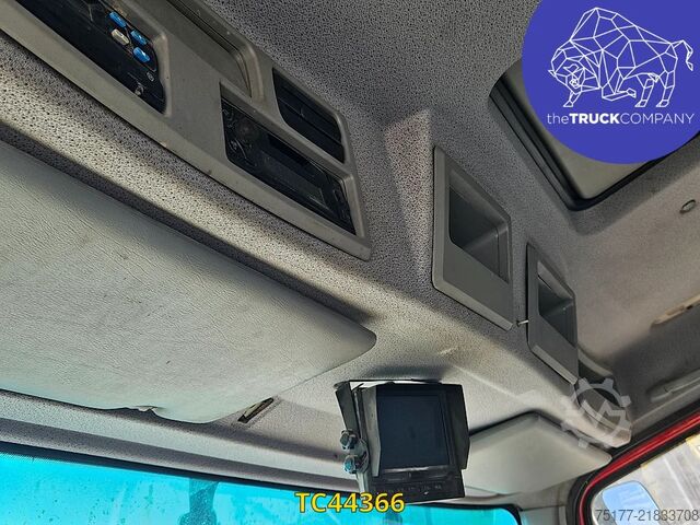 রাস্তার ঝাড়ুদার Mercedes-Benz Axor 1828