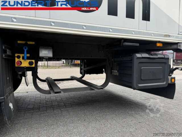 Refrigerated/frozen transport Schmitz Cargobull 3 AS COOLTRAILER, THERMO KING SLXi SPECTRUM D+E...