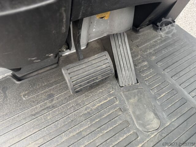  STILL RX 70-18 Triplo 470 Freelift / Sideshift / 4e Functie LPG 2009