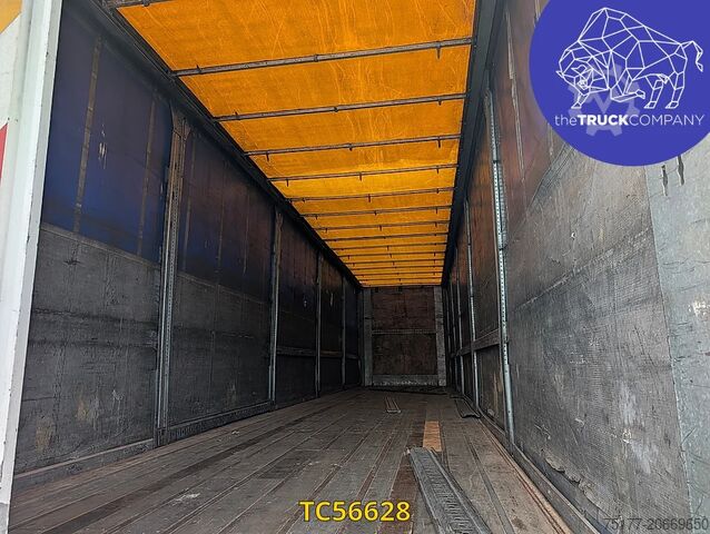 Rennandi presenningar Fruehauf 