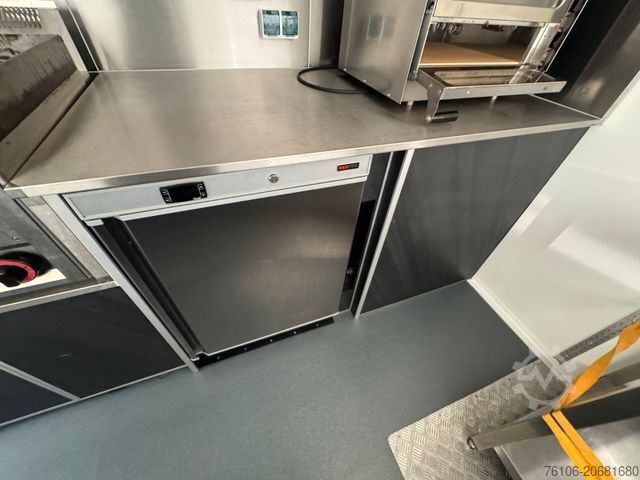 Furgão RENAULT Master*Imbiss*Foodtruck*Kühlteke*Gasgrill*