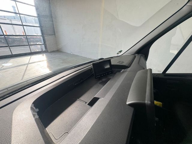 Furgão fechado RENAULT Master Tiefrahmenkoffer mit Rampe *Kamera*