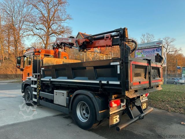 Truk jungkit MAN TGS 18.320 4x4 Kipper KRAN 21m FUNK Winterdienst