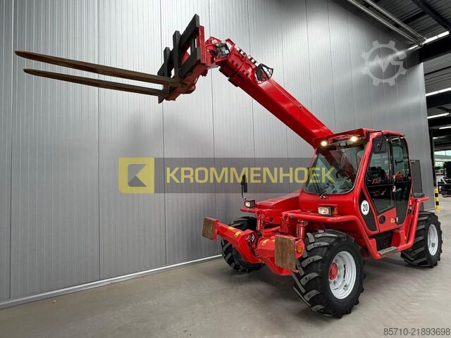 Teleskopický nakladač Merlo P 38.13