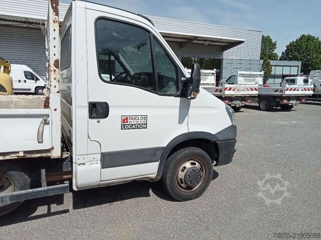 Xe thương mại - xe ben Iveco 35C11