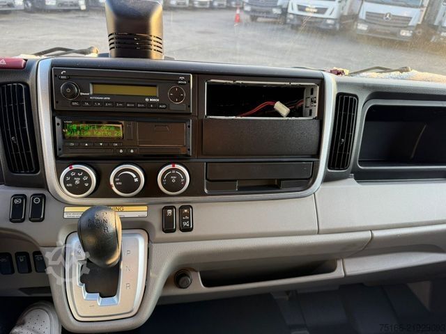 Flokkbíll FUSO FUSO 7 C 18 Koffer 6 m LBW 1 T*KLIMA*Automatik