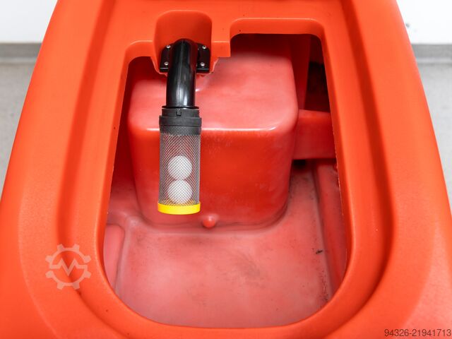 Hako Scrubmaster B70 CL JAUNAS AKUMULATORI Hako Scrubmaster B70 CL TB650 - 2019y - 1632h