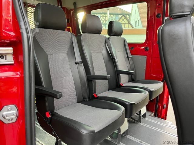 Мікроавтобус VOLKSWAGEN CRAFTER 2.0 TDI 8 SITZER KLIMA 1.HAND HECKLIFT