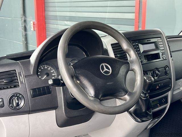 Furgoneta pick-up MERCEDES-BENZ Sprinter 314 CDI DOKA 7-Sitzer AHK Euro6 1-Hand