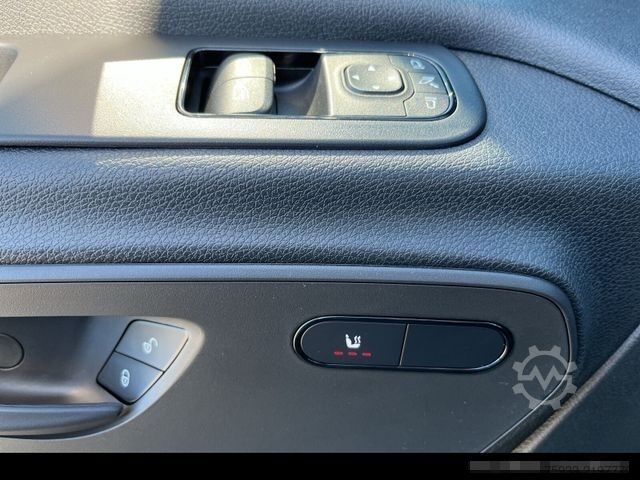 Βαν με ψηλή οροφή MERCEDES-BENZ Sprinter 311 CDI Kasten lang Sitzhz.+Klima+MBUX