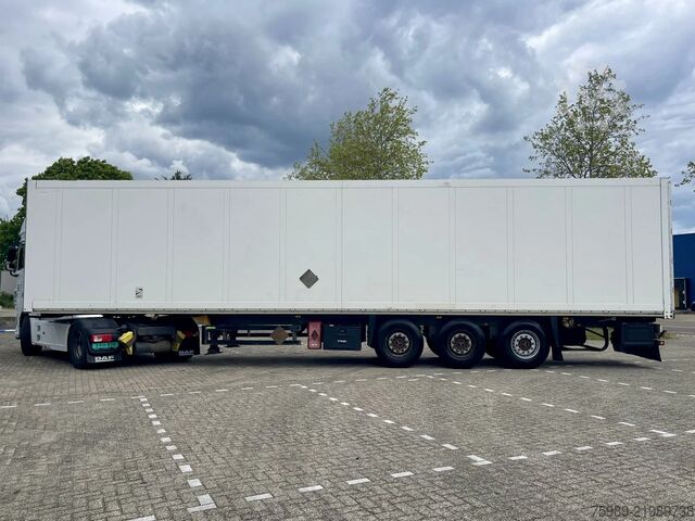 Koffer Schmitz Cargobull SAF AXLES, DISC BRAKES
