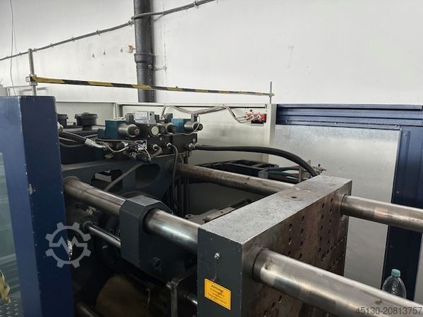 Mesin cetak injeksi Ferromatik Milacron K110D-S/2F